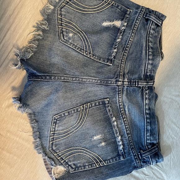 Mid rise shorts - Picture 5 of 6